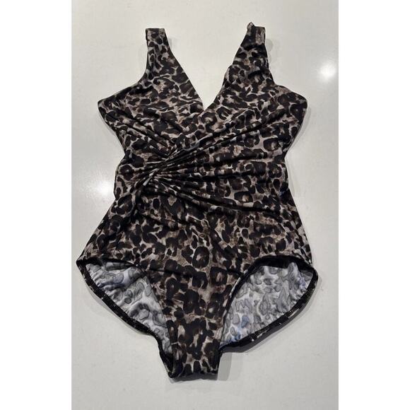 Miraclesuit Faux Wrap One Piece Swimsuit Women’s Leopard Print Underwire Sexy - Picture 1 of 13
